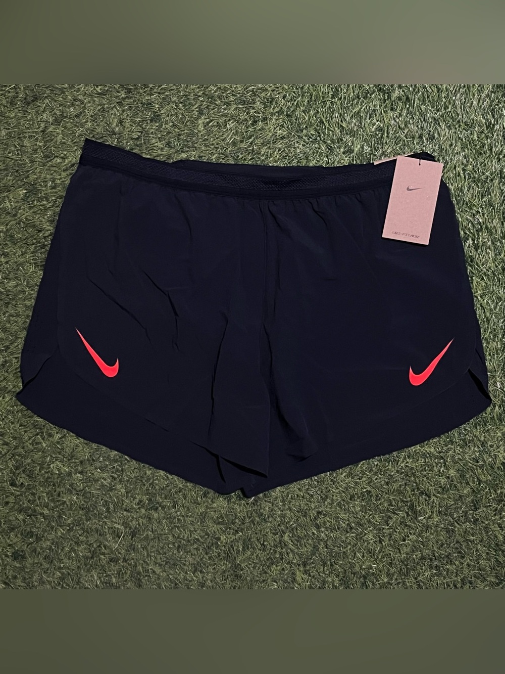 NWT Nike AeroSwift Mens Large 4” ADV Lined Racing Shorts Obsidian FN3352-451